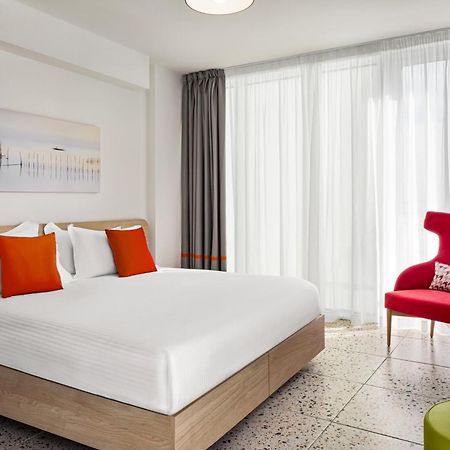 Quadro Hotel, Trademark Collection By Wyndham Сент Джулианс Экстерьер фото