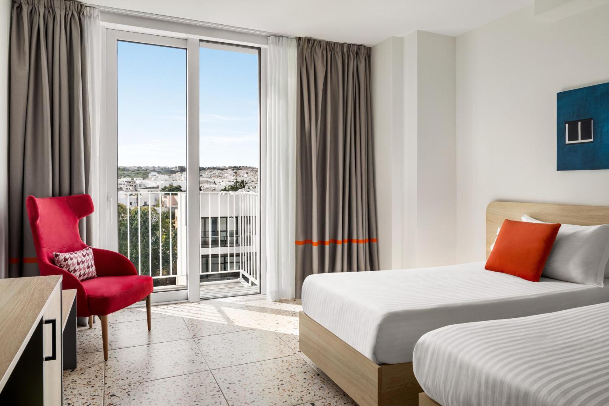Quadro Hotel, Trademark Collection By Wyndham Сент Джулианс Экстерьер фото