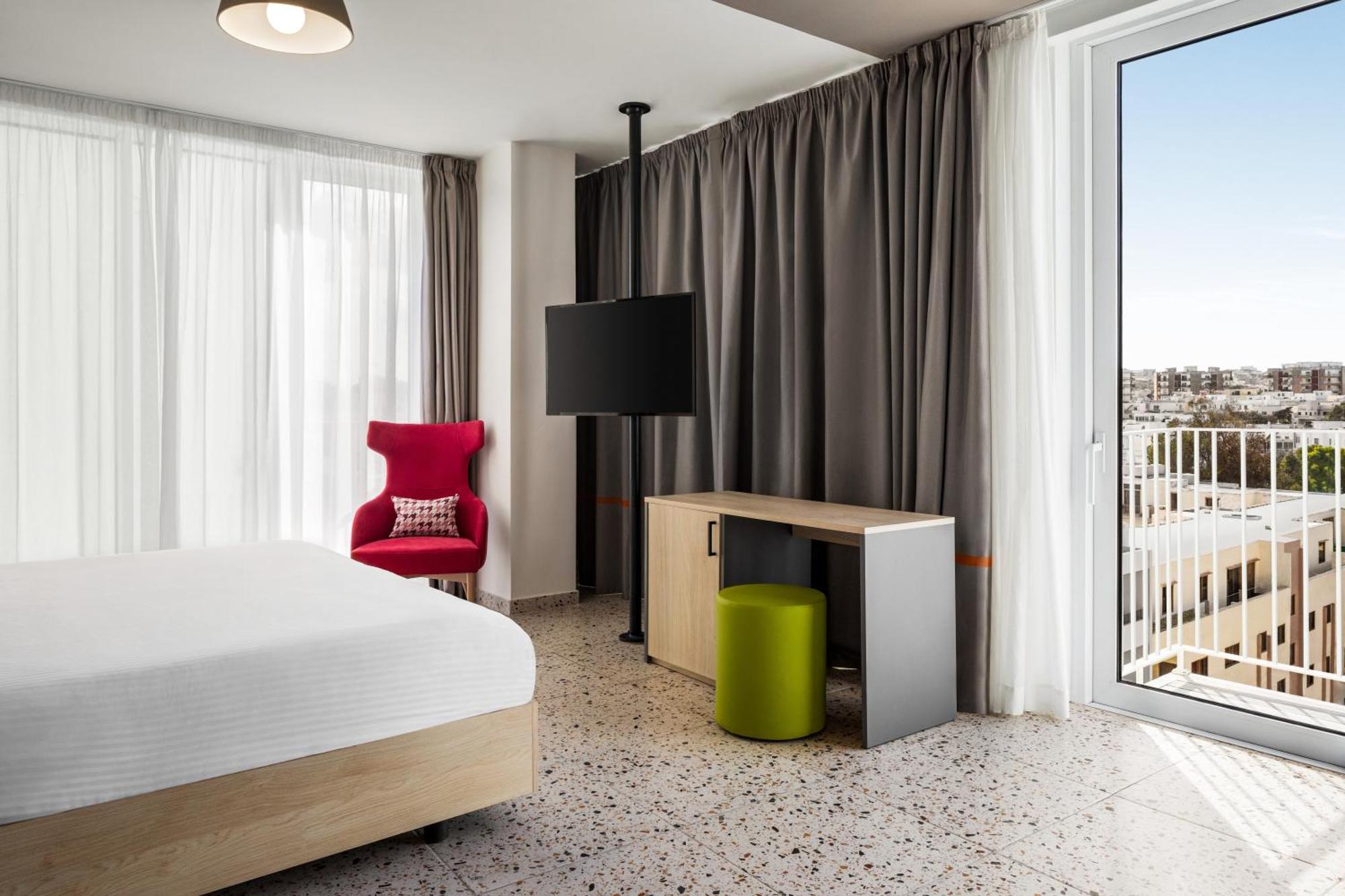 Quadro Hotel, Trademark Collection By Wyndham Сент Джулианс Экстерьер фото