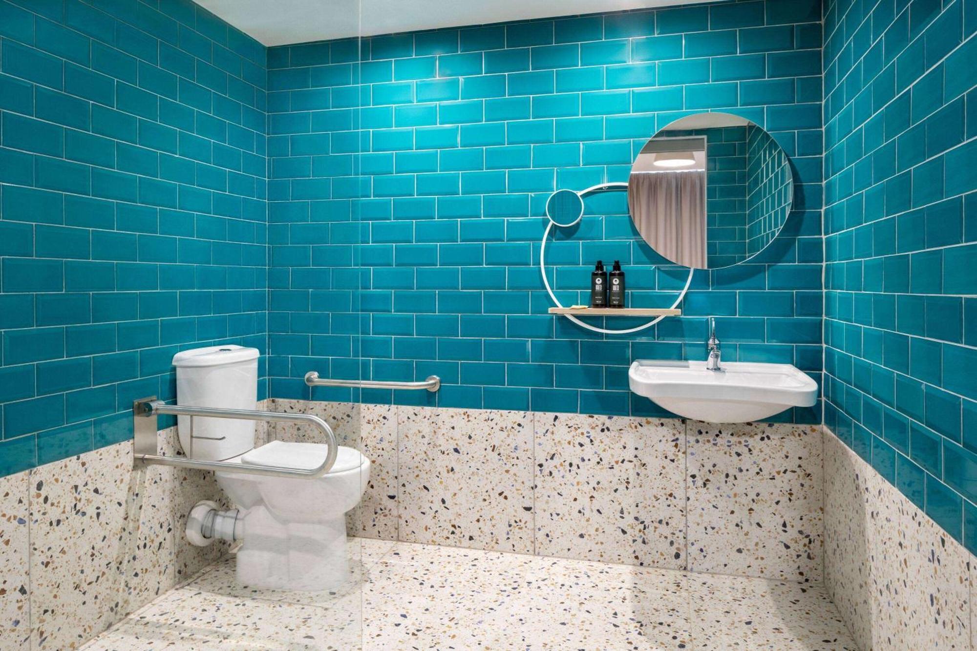 Quadro Hotel, Trademark Collection By Wyndham Сент Джулианс Экстерьер фото