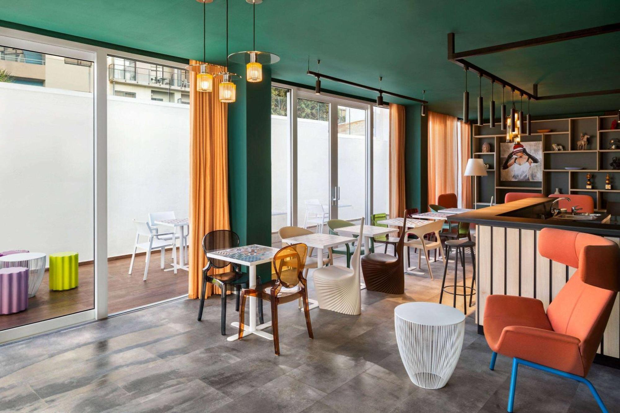 Quadro Hotel, Trademark Collection By Wyndham Сент Джулианс Экстерьер фото