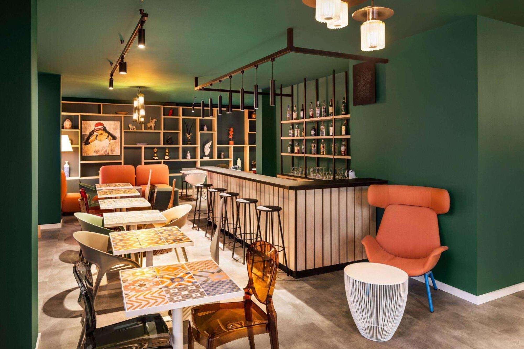 Quadro Hotel, Trademark Collection By Wyndham Сент Джулианс Экстерьер фото