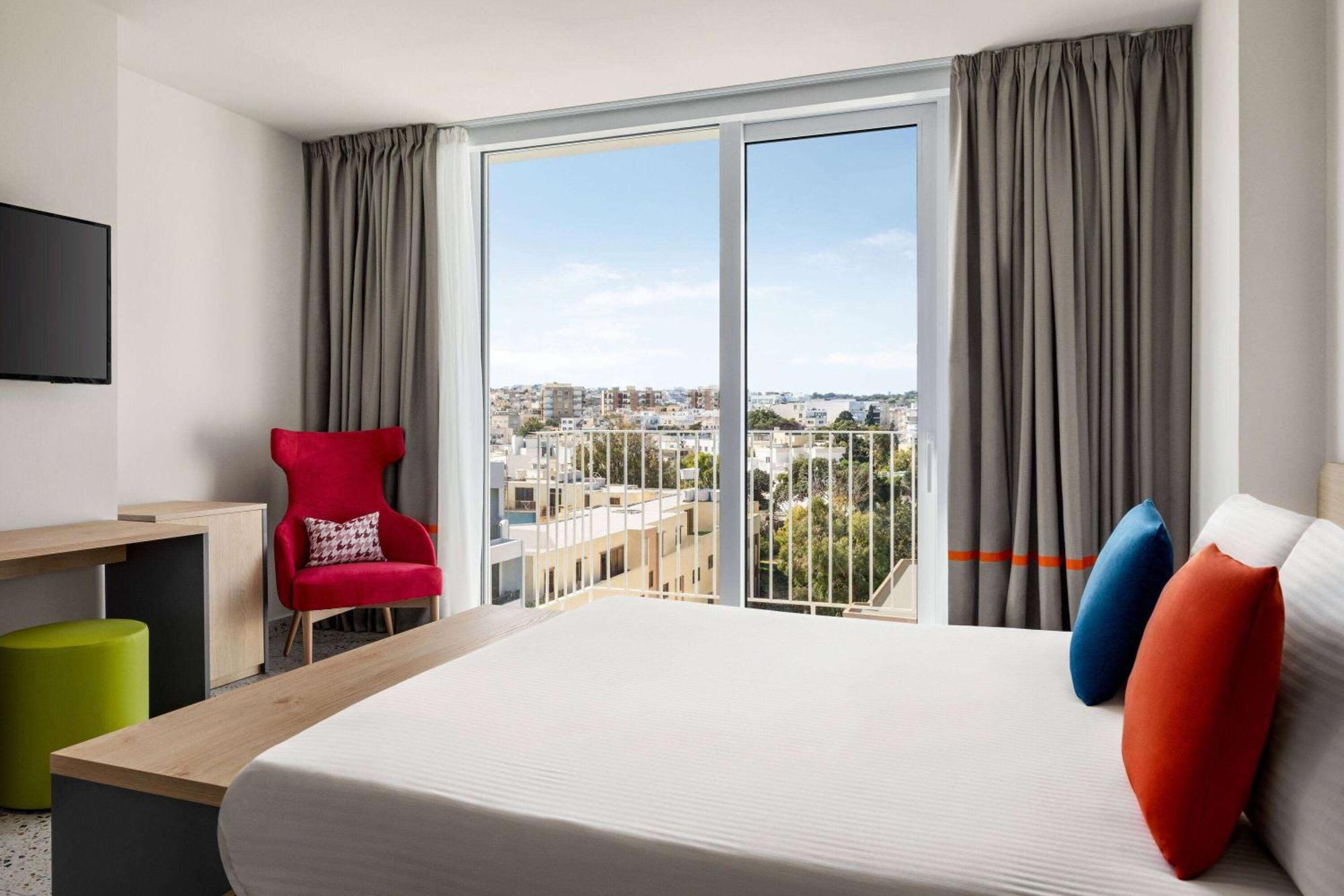 Quadro Hotel, Trademark Collection By Wyndham Сент Джулианс Экстерьер фото